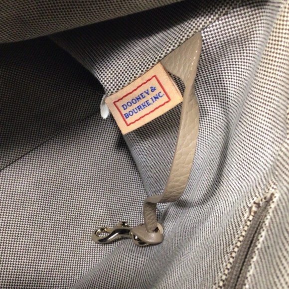 Vintage Dooney & Bourke satchel - Picture 16 of 16